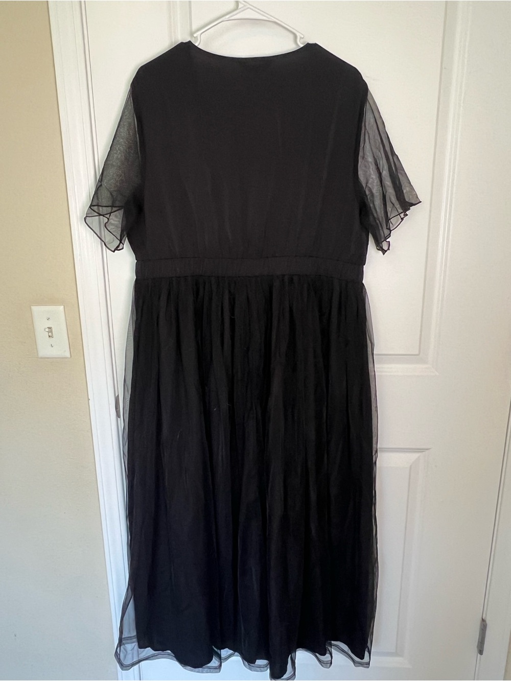 Bloomchic Black V-Neck Flutter Sleeve Tulle Midi Dress US 14-16 A-Line Lined NWT - Picture 3 of 5